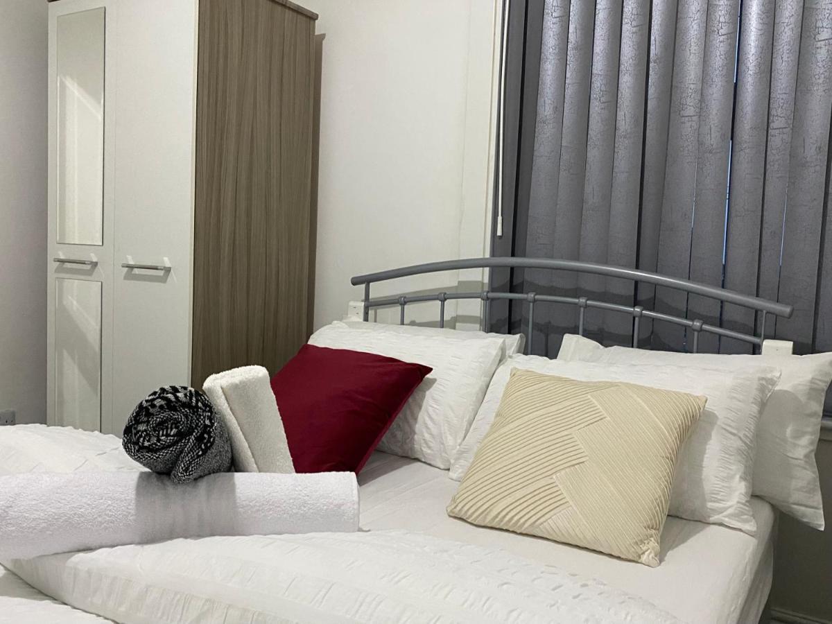 Nice Living Serviced Accommodations 3 Coventry Buitenkant foto