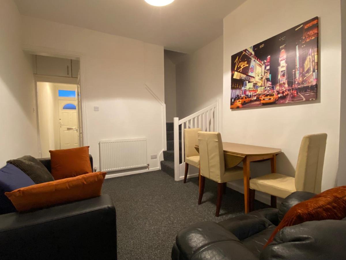 Nice Living Serviced Accommodations 3 Coventry Buitenkant foto