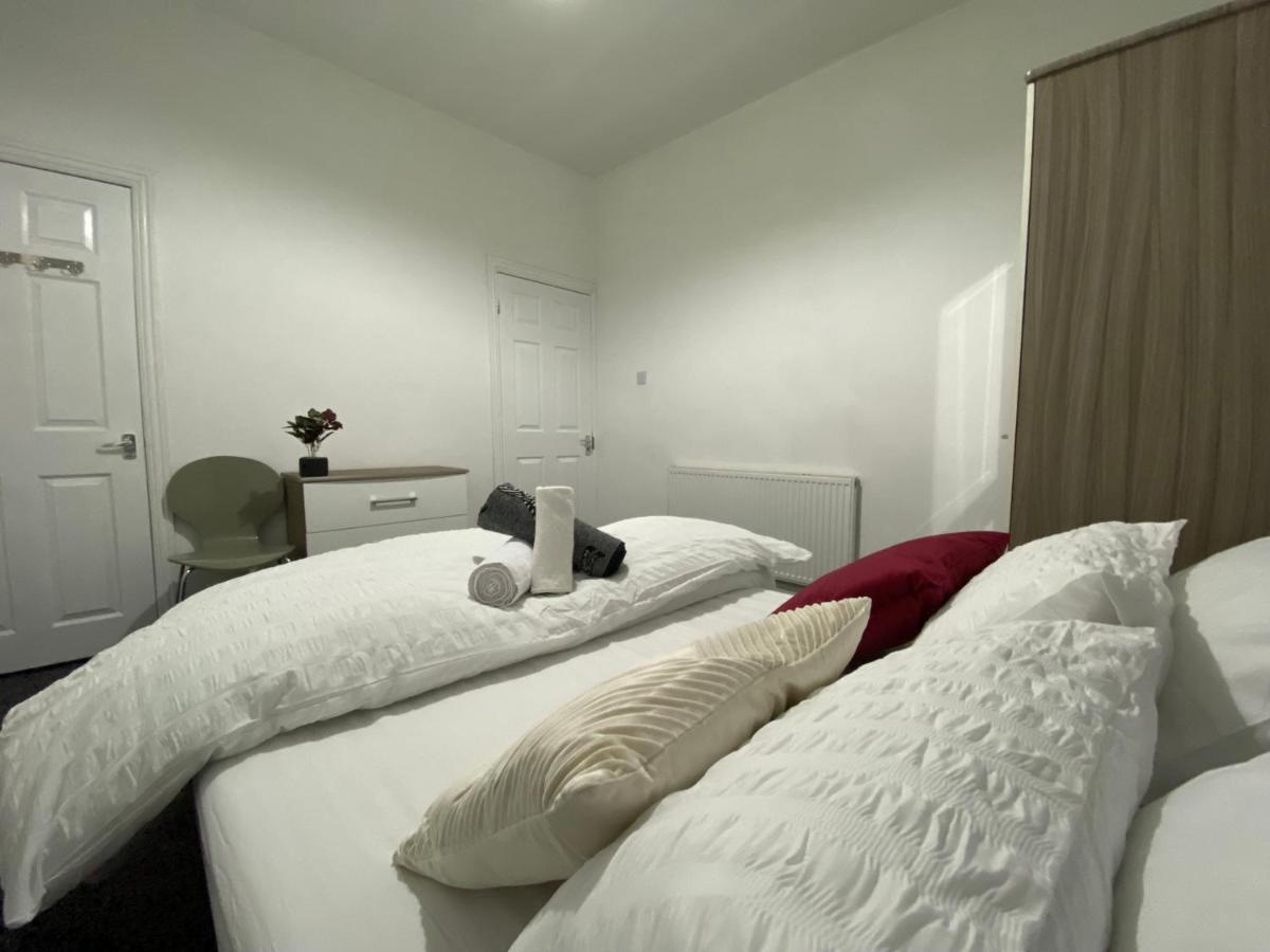 Nice Living Serviced Accommodations 3 Coventry Buitenkant foto