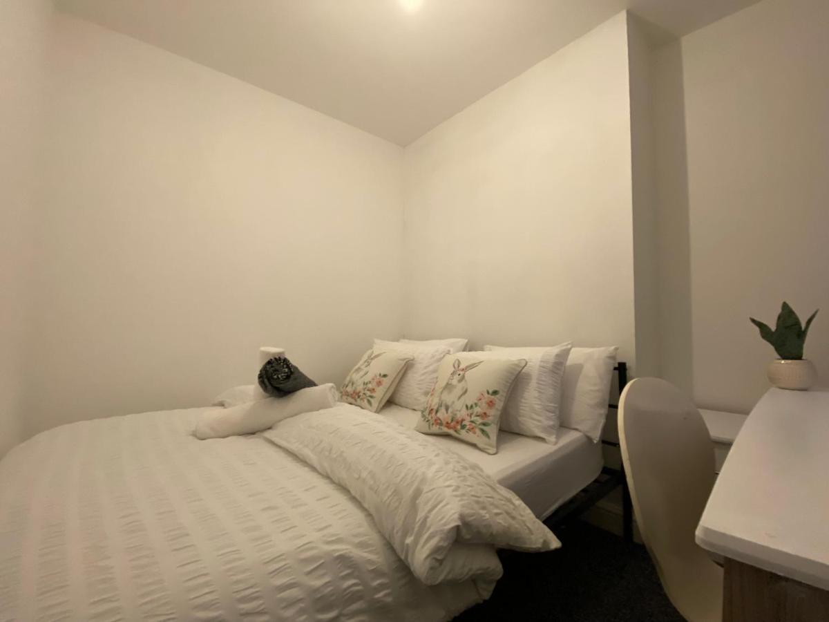 Nice Living Serviced Accommodations 3 Coventry Buitenkant foto
