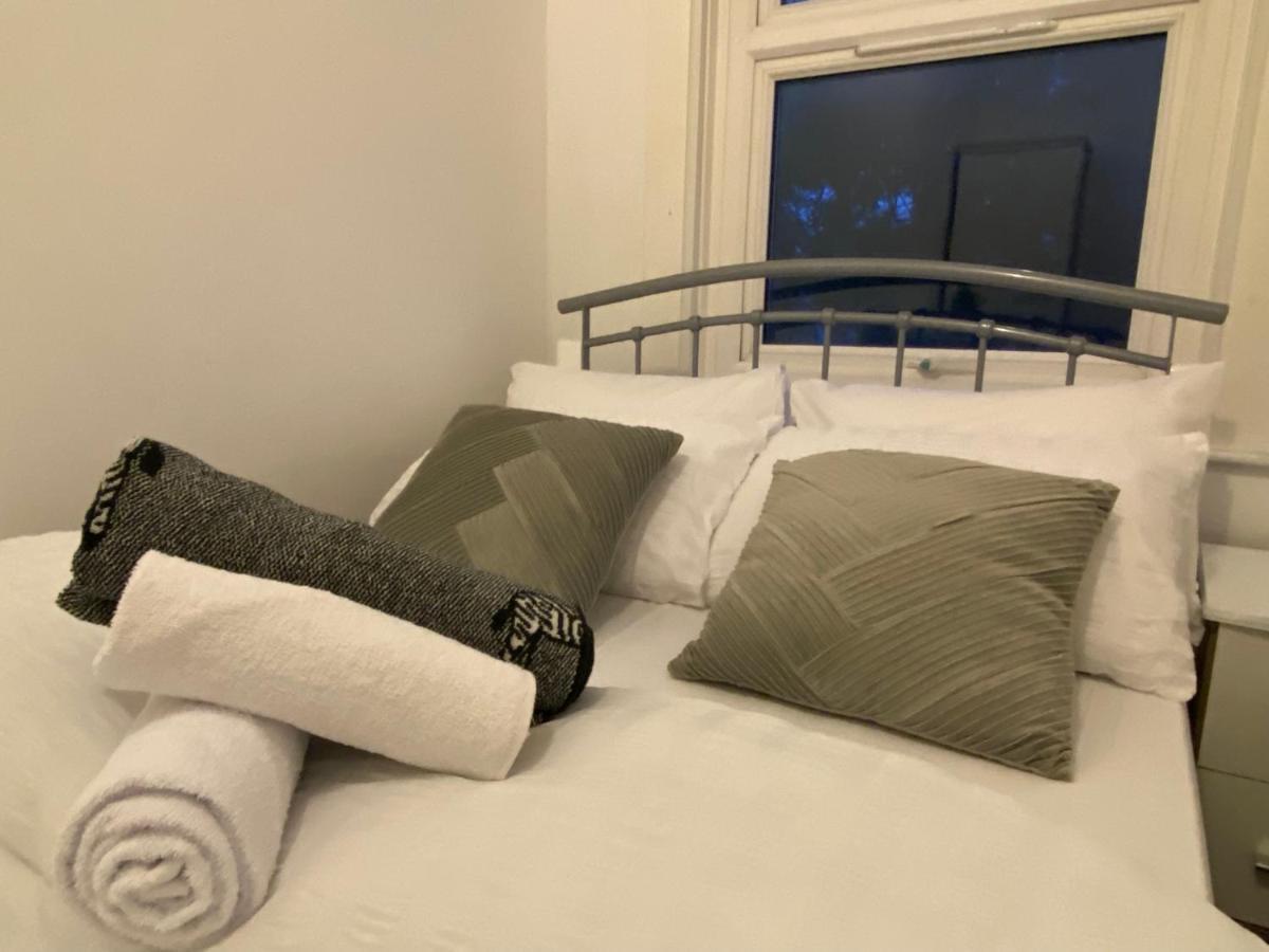Nice Living Serviced Accommodations 3 Coventry Buitenkant foto